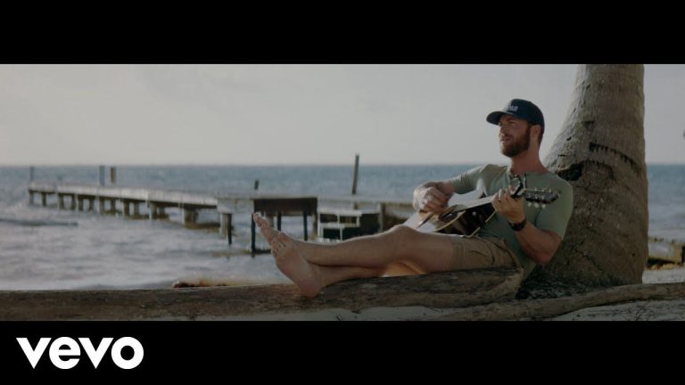 Riley Green – In Love By Now